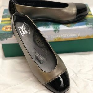 SAS Silver and Black Flats